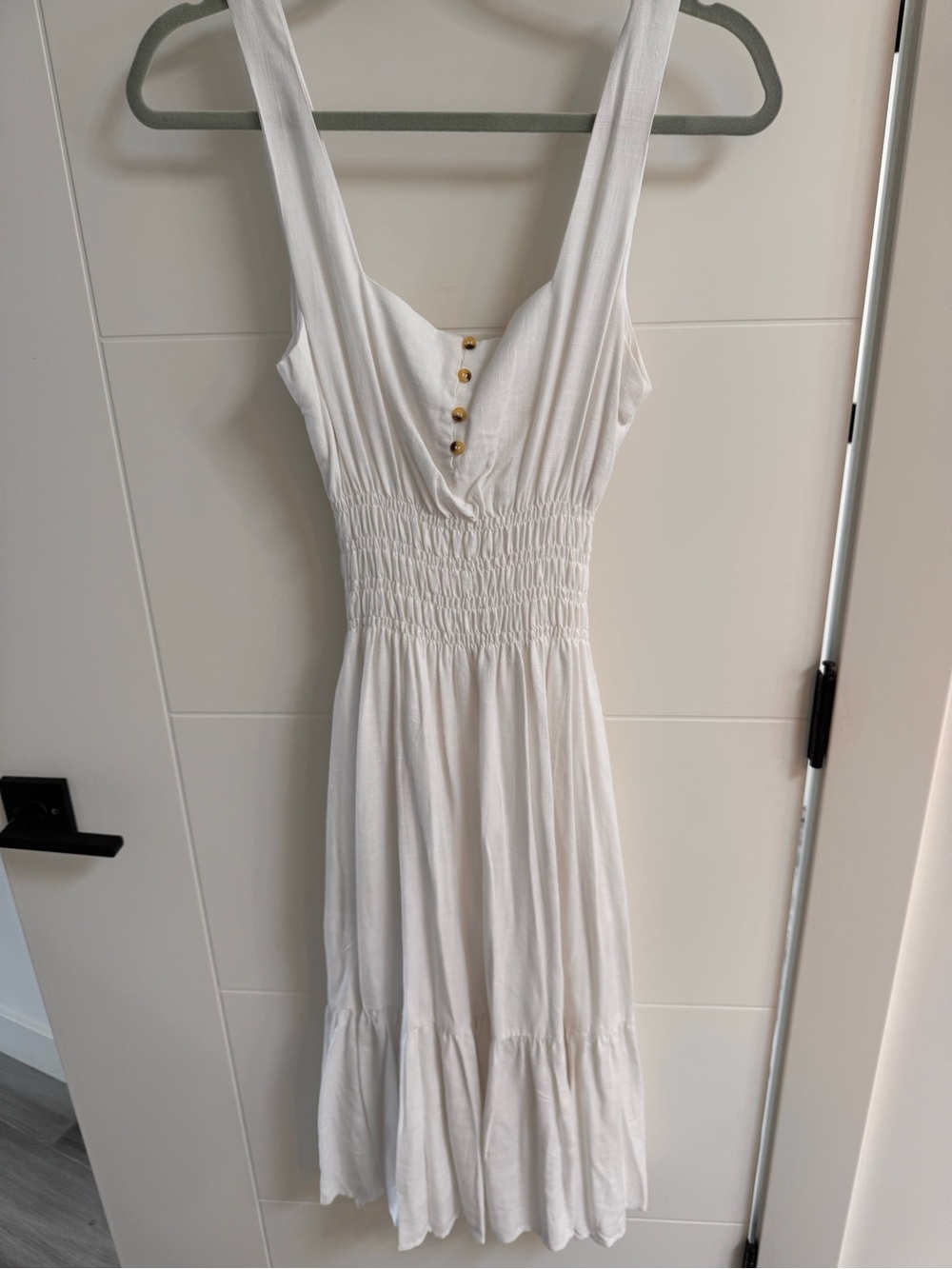 White Sleeveless Smocked Midi Dress with Button Detail Small